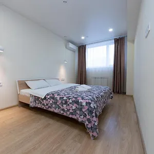 Flatrent Smarthouse 3*, Киев Украина